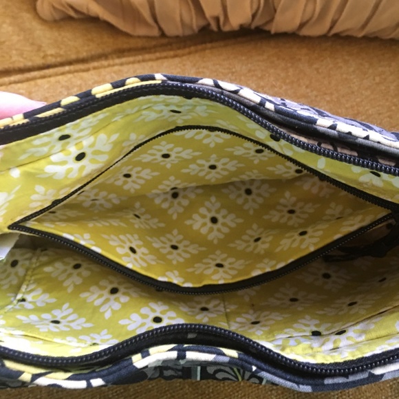 Yellow, black and grey patterned Vera Bradley Purse - Picture 6 of 10